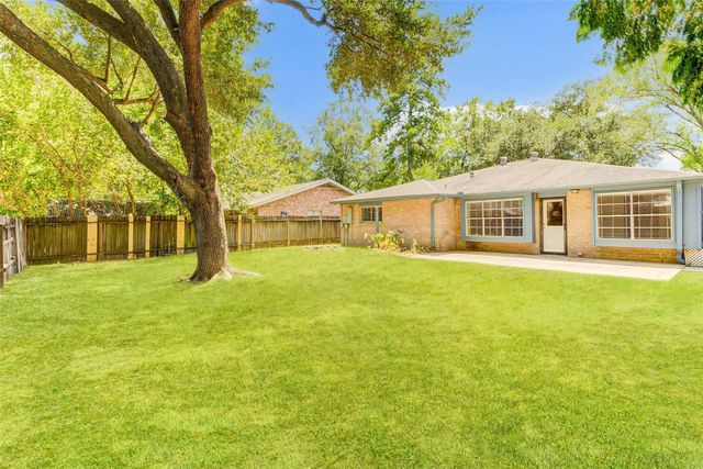 23114 Ludgate Drive, Spring, TX 77373