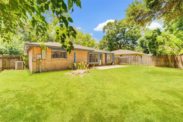 23114 Ludgate Drive, Spring, TX 77373