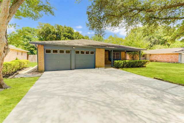23114 Ludgate Drive, Spring, TX 77373