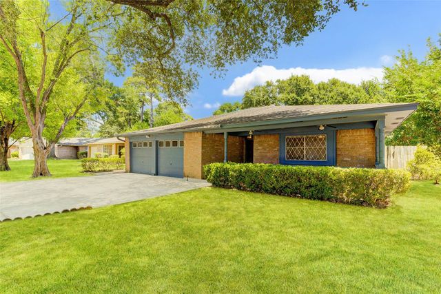 23114 Ludgate Drive, Spring, TX 77373