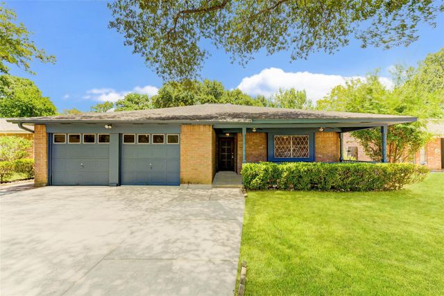 23114 Ludgate Drive, Spring, TX 77373