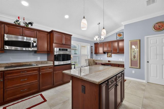 1614 PENNECAMP DRIVE, The Villages, FL 32162