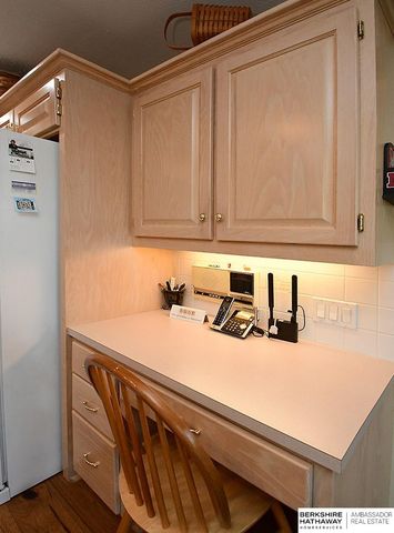 10012 S 172nd Circle, Omaha, NE 68136