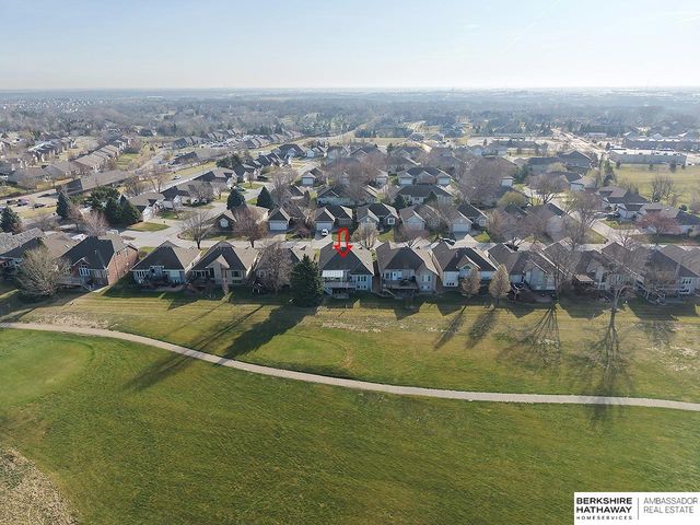 10012 S 172nd Circle, Omaha, NE 68136