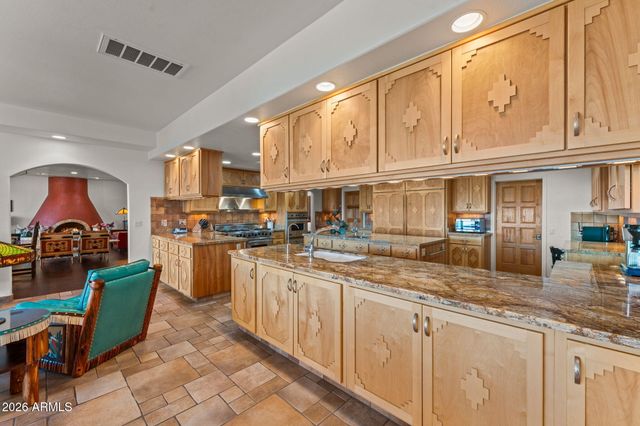 1490 W Camino Drive, Wickenburg, AZ 85390