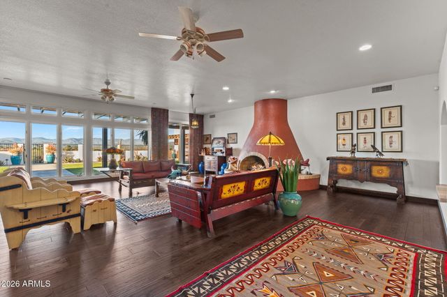 1490 W Camino Drive, Wickenburg, AZ 85390