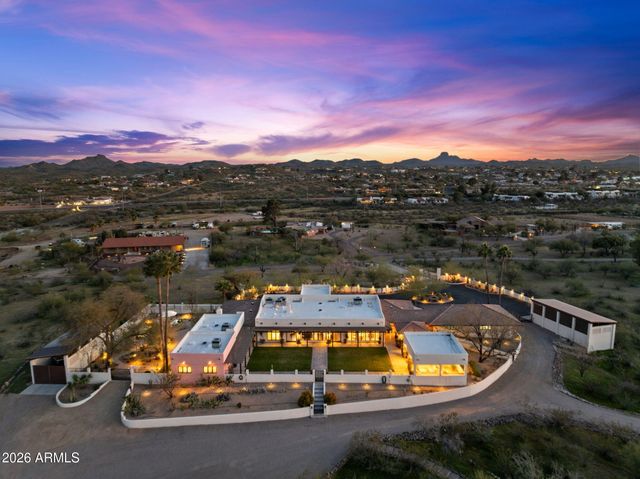 1490 W Camino Drive, Wickenburg, AZ 85390