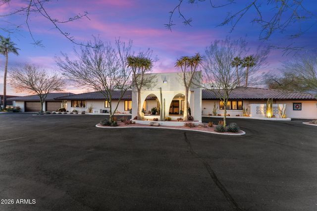 1490 W Camino Drive, Wickenburg, AZ 85390