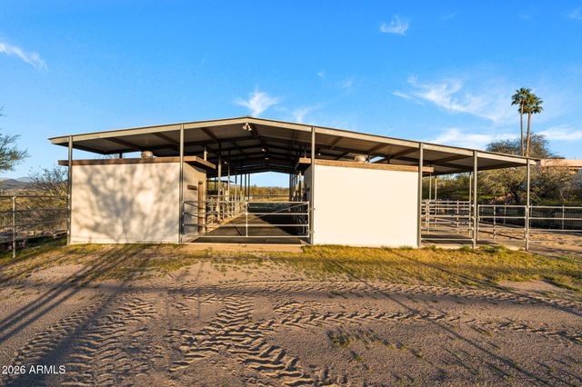 1490 W Camino Drive, Wickenburg, AZ 85390