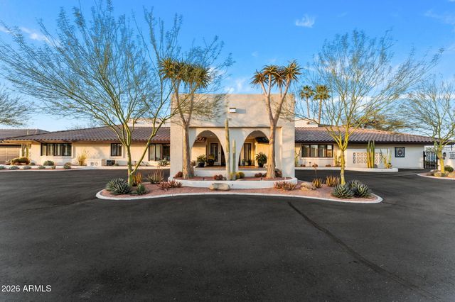 1490 W Camino Drive, Wickenburg, AZ 85390