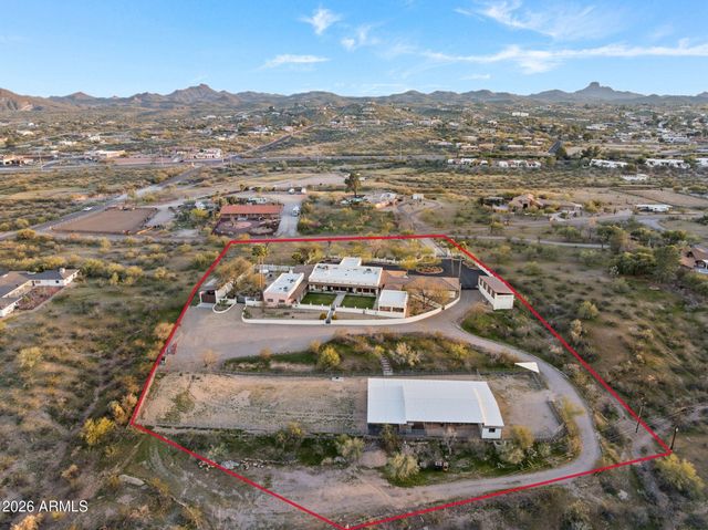 1490 W Camino Drive, Wickenburg, AZ 85390