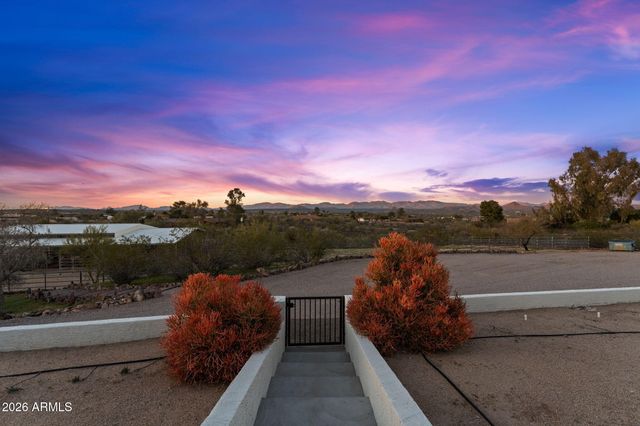 1490 W Camino Drive, Wickenburg, AZ 85390