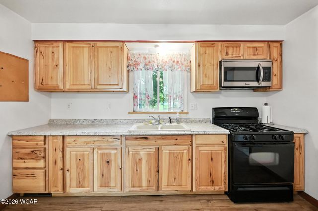 356 S Belmore Street, Leipsic, OH 45856