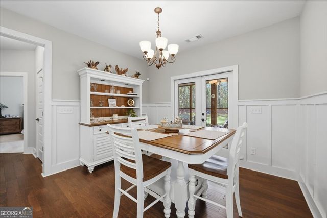 217 Crescent Drive, Forsyth, GA 31029