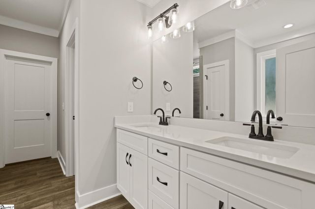 627 Three And Twenty Road, Easley, SC 29642