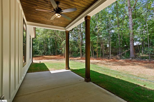 627 Three And Twenty Road, Easley, SC 29642