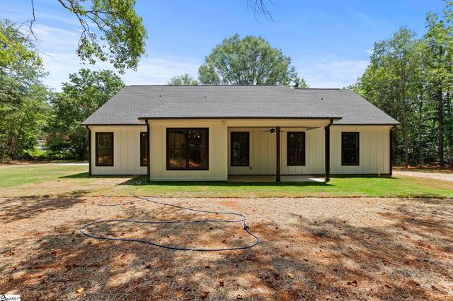 627 Three And Twenty Road, Easley, SC 29642