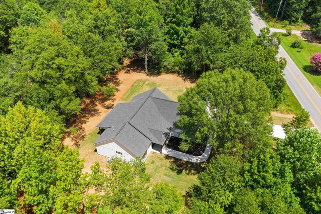 627 Three And Twenty Road, Easley, SC 29642