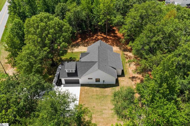 627 Three And Twenty Road, Easley, SC 29642