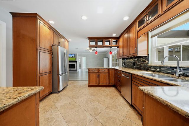 2103 RAMBLEWOOD LANE, Brandon, FL 33510
