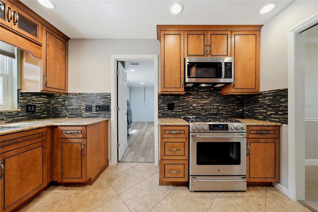 2103 RAMBLEWOOD LANE, Brandon, FL 33510
