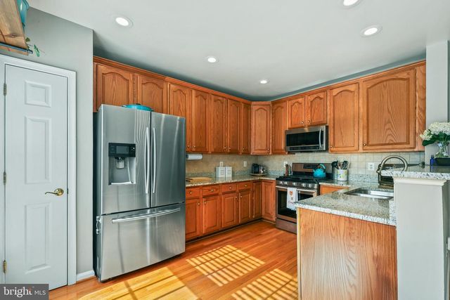 24662 KINGS CANYON SQ, Aldie, VA 20105