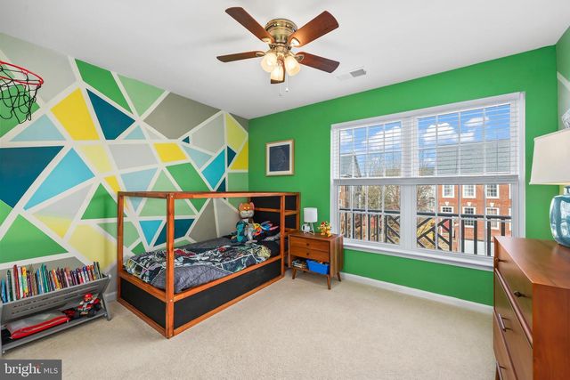 24662 KINGS CANYON SQ, Aldie, VA 20105