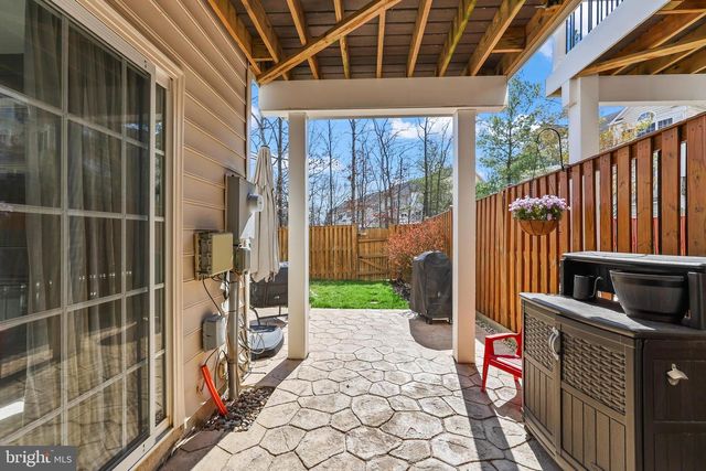 24662 KINGS CANYON SQ, Aldie, VA 20105