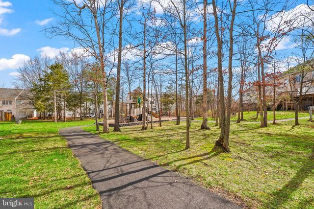 24662 KINGS CANYON SQ, Aldie, VA 20105