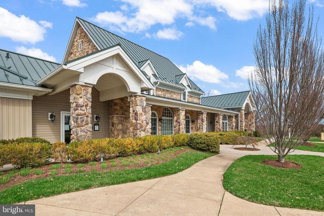 24662 KINGS CANYON SQ, Aldie, VA 20105