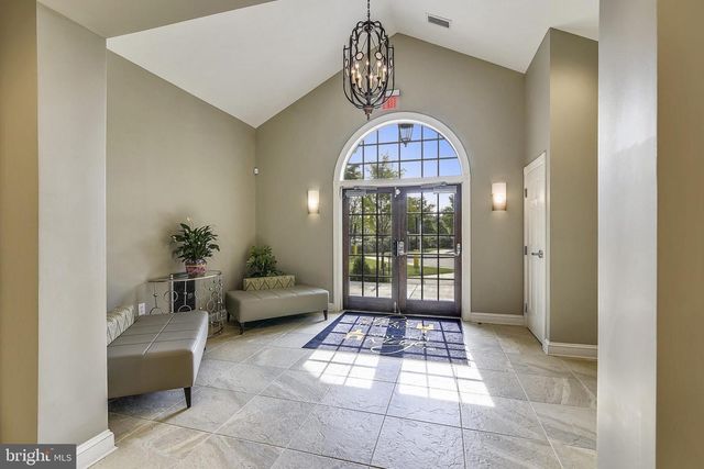 24662 KINGS CANYON SQ, Aldie, VA 20105