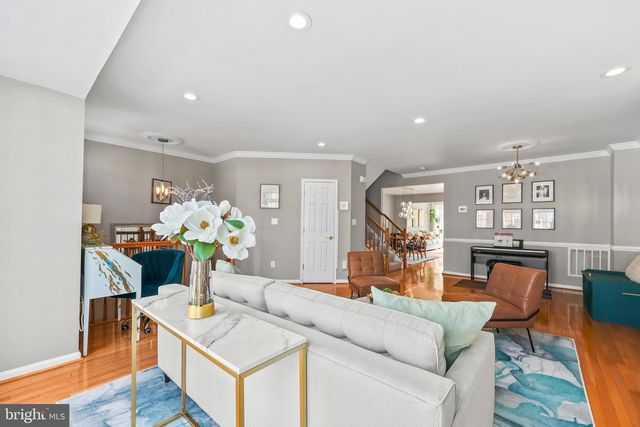 24662 KINGS CANYON SQ, Aldie, VA 20105