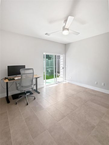 4702 Oats Street B, Houston, TX 77020