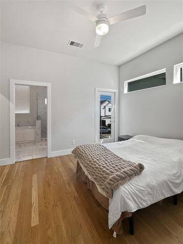 4702 Oats Street B, Houston, TX 77020