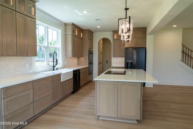 1341 Grey Marsh Court SW, South Brunswick, NC 28470