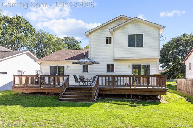 2414 Harrison Avenue, Rochester Hills, MI 48307