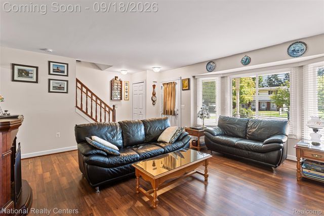2414 Harrison Avenue, Rochester Hills, MI 48307