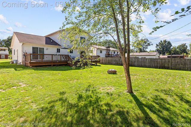 2414 Harrison Avenue, Rochester Hills, MI 48307