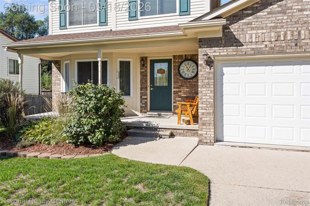 2414 Harrison Avenue, Rochester Hills, MI 48307
