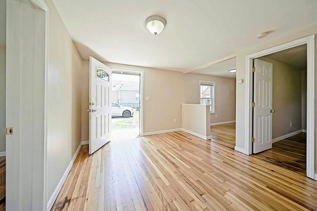 14 Putnam Rd, Revere, MA 02151