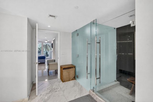 701 N Fort Lauderdale Beach Blvd 114, Fort Lauderdale, FL 33304