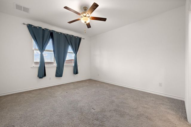 129 Adeline RD, Hutto, TX 78634