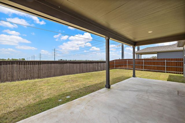 129 Adeline RD, Hutto, TX 78634
