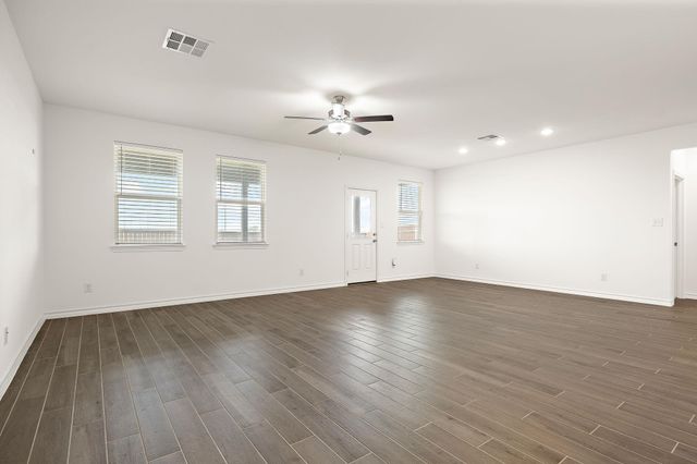 129 Adeline RD, Hutto, TX 78634