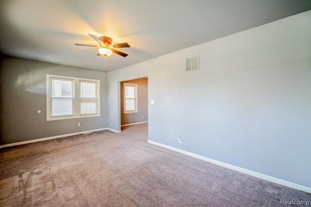 39 W Westfield Street, Ecorse, MI 48229