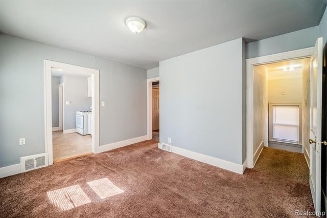 39 W Westfield Street, Ecorse, MI 48229