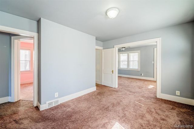 39 W Westfield Street, Ecorse, MI 48229