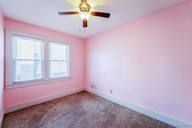 39 W Westfield Street, Ecorse, MI 48229