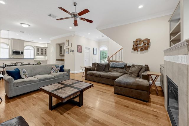 2414 Dorrington Street A, Houston, TX 77030