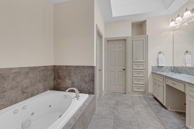 2414 Dorrington Street A, Houston, TX 77030